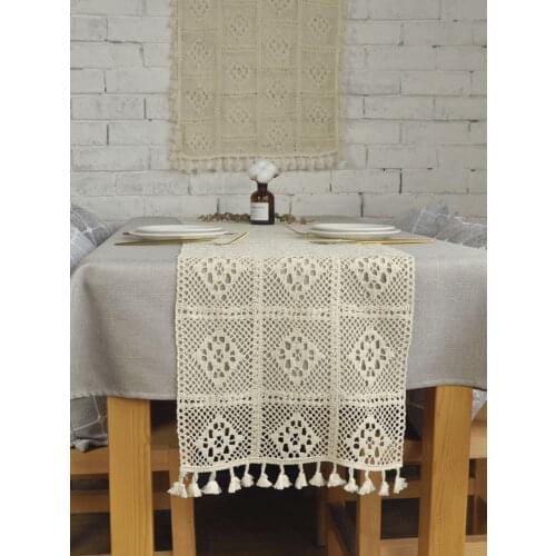 Retro American Style Table Runner Handmade Lace Knitted Hollow Out Table Runners Tea Dinner Table Runners Dustproof With Tassels