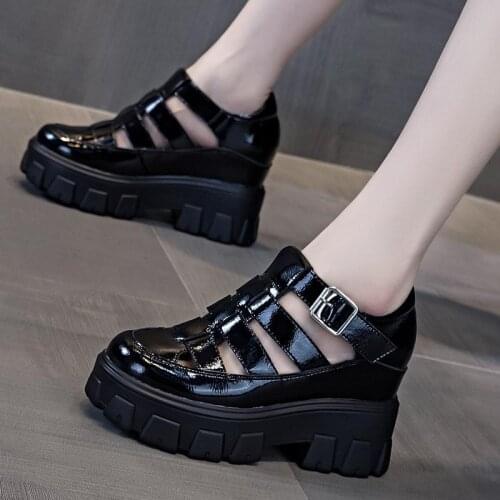 2021 Hollow Sandals Womens Summer Thick-soled Comfortable and Breathable Increased Leather Shoes Waterproof Platform Explosion