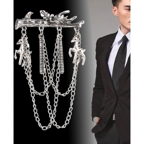 Elegant Deer and Tree Branches Brooch with Hanging Tassel Chain Elegant Lapel Pin for Suit Tuxedo, Christmas Gifts