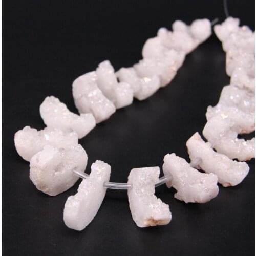 15.5"Strand Natural White Quartz Druzy Geode Top Drilled Slice Loose Beads,Raw Agates Drusy Slab Nugget Point Pendants Jewelry