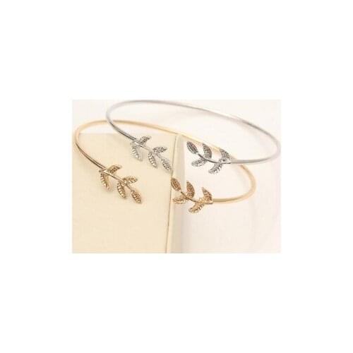 Fashion Trendy Open Leaf Cuff Bracelets Bangles for Women Vintage LovelyJewelry Luxury Bracelet Jonc Birthday Gift Bijoux