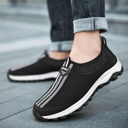 Fashion Men Mesh Casual Shoes Summer Men Sneakers Flats Shoes Men Light Breathable Slip-on Sandals Zapatos De Hombre