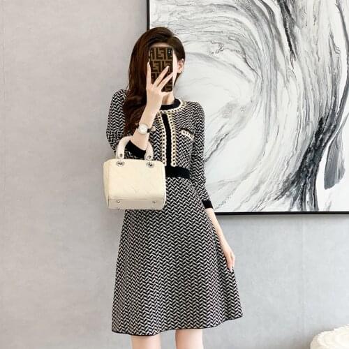 New Kwai tiktok, new style Korean version, small fragrant wind, high waist A character skirt, bottom knitted dress