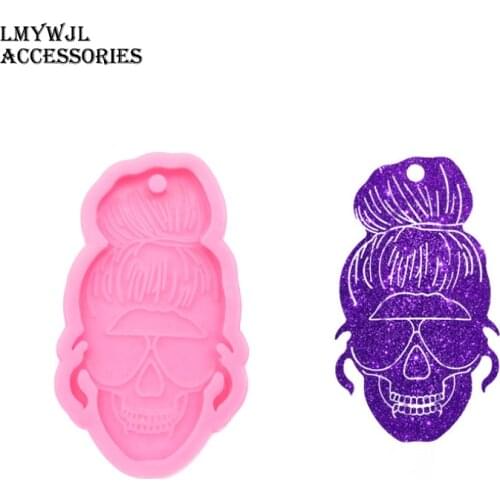 DIY Epoxy Mens and Womens Skull Head Series Keychain Pendant Resin Molds Halloween Mobile Phone Pendant Silicone Jewelry Tools