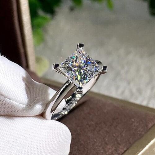 Luxury Classic Claws 2 Carat Cubic Zircon Ring for Women silver color Engagement Bijoux Femme Wedding Bridal Plata Ring