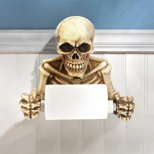 Spooky Grinning Skull Medieval Toilet Paper Holder Resin Gothic Skeleton Figurine Statue Home Scary Halloween Decor Sculptures