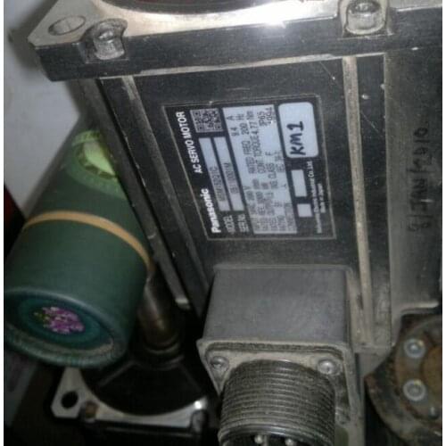 MSM152Q1C SERVO MOTOR , used in good condition . 80% appearance new , good working , free shipping