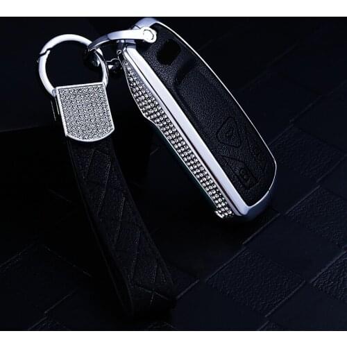 Luxury Diamond Key Shell Holder Car Key Case Cover For Audi A3 A5 Q3 Q5 A6 C5 C6 A4 B6 B7 B8 TT 80 S6 TTS 8s 2016 Accessories