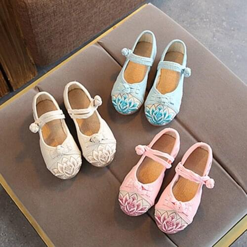 Skoex Childrens Shoes Girls Embroidered Shoe Casual Non-slip Tendon Bottom Vintage Embroidery Kids Performance Cloth Shoes