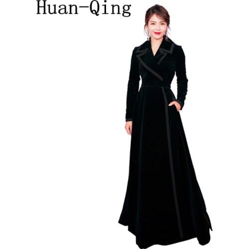 High Quality Europe Runway Women Black Velvet Long Trench Coats Autumn Lady Suit Collar Long Sleeve Slim Coat Outerwear Abrigos