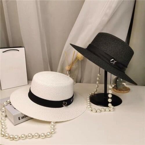 2021 New Womens Hat Pearl Straw Hat Sun Hat Breathable Big Brim Beach Summer Boater Beach Round Pearl Flat Top Hat