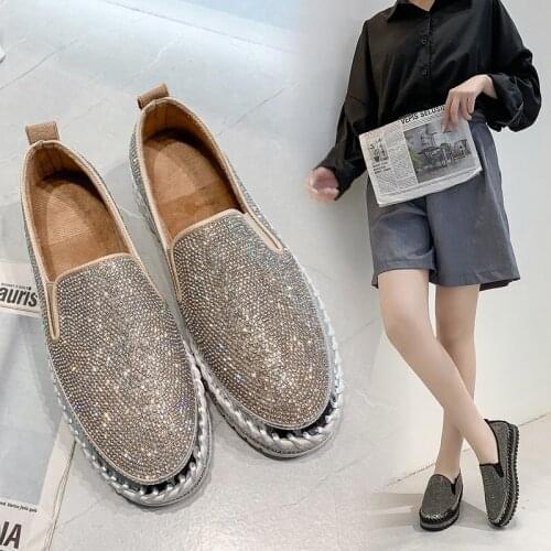 CHOWARING Women's Moccasins