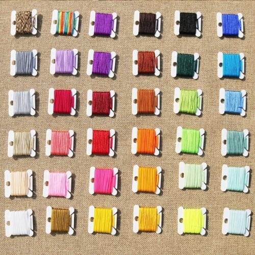 30Pieces Plastic Floss Bobbins Embroidery Thread Card Cross Stitch Bobbins Thread Organizer Sewing Accessories