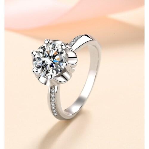 Moissanite Passed Diamond Test Perfect 925 Sterling Silver Plum Blossom Diamond Ring Marriage Diamond Luxury Jewelry