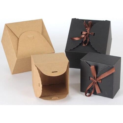 500pcs/lot 9*9*6cm 12*12*9cm Kraft Paper Pillow Candy Box Wedding Favors Gift Candy Boxes Home Party Birthday Supply