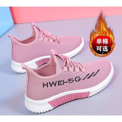 Factory direct flying sports shoes womens fall/winter 2020 plus velvet new shoes women