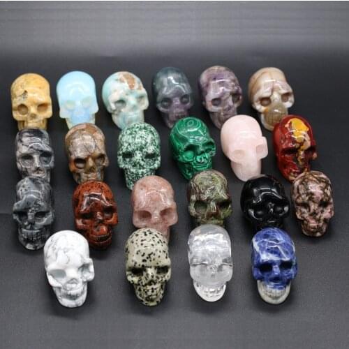 Natural Crystal Skull Gems Ghost Head Ornament Carved Crystal Skull Healing Stone Home Decor Or Halloween Party Bar Decoration