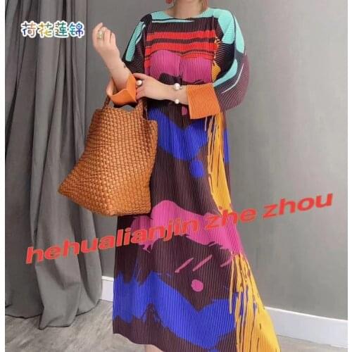 HOT SELLING Miyake new style pleated o-neck dress three quarter loose print dress IN STOCK