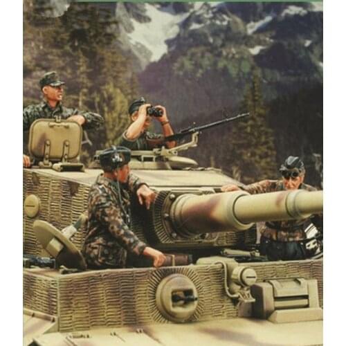 1/35 Resin Figure Model Kit Unassambled Unpainted 00737 NO TANK