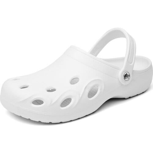 2021 Summer New Sandals for Women Men Breathable Beach Shoes Fashion Garden Clog Aqua Shoes Trekking Wading Size 36-47