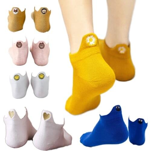 5 Pairs Happy Socks Cute Funny Women Short Ankle Socks White With Cotton Print Inscriptions Pattern Fashionable Embroidery