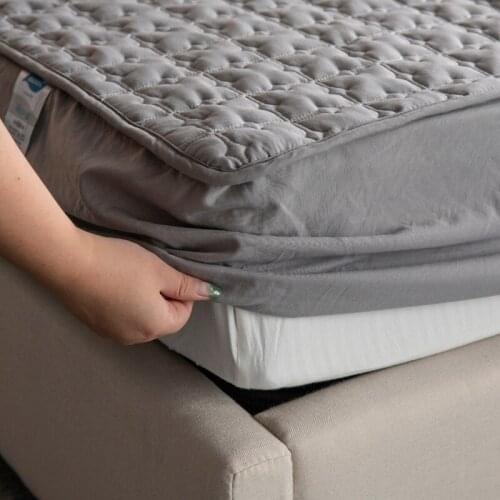 1pc Washable Bed Cover Queen Size Breathable Solid Color Mattress Cover Embossed Quilted 160x200cm Mattress Protector