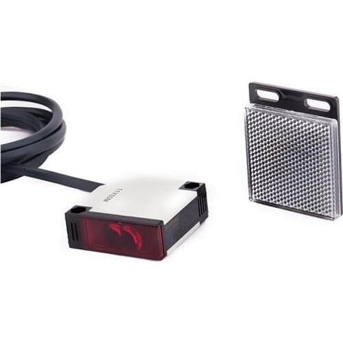 E3JK-R4M2 DC12-24V / AC90-240V Retroreflective photoelectric sensor switch Proximity switch 1.5M cable detect distance 10-400CM