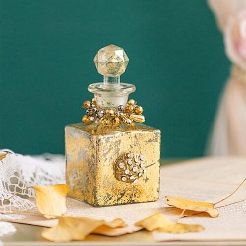 Glass perfume bottle No fire aromatherapy empty cup Rattan decoration Dressing table decoration Home decoration Desktop ornament