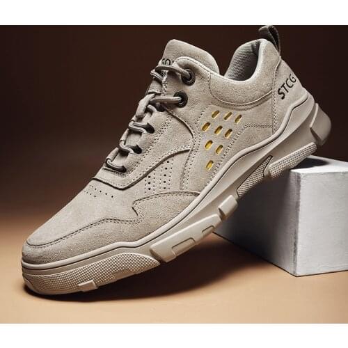 High Quality Suede Leather Men Sneakers Loafers Luxury Design Mens Casual Shoes Man Eyelet Handmade Outdoor Men Walking shoes