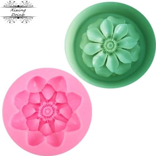 3D lotus shaped silicone soft candy mold cake decoration tool Candy Chocolate Mold kitchen baking mold decoration tool