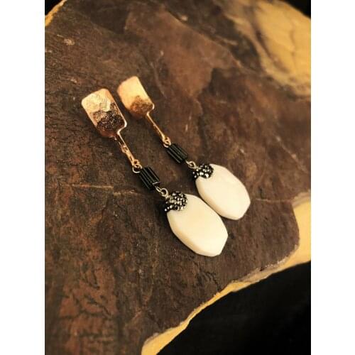 Dr Stone Natural Stone Women 'S Pearl Stone Rose Gold Plated Earrings KRB441