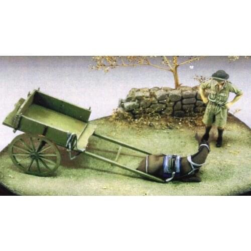 WWII men and donkey carts need to be assembled and painted by themselves 1:35