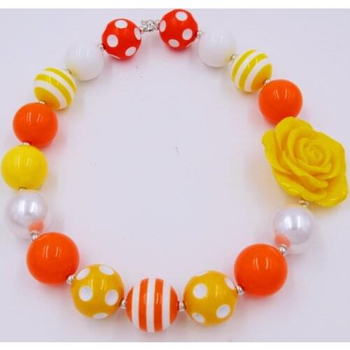 Gilrs Trendy Yellow Folwer Necklaces DIY Hand Made Infants Toddler Chunky Beaded Bubblegum Necklace Dress-up Gift Toy For Child