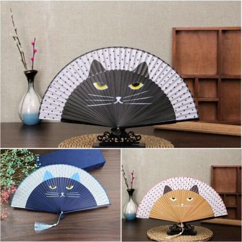 Hand Held Folding Fan Cartoon Cute Cat Fan Women Party with Little Bell Bag for Wedding Dancing Church Gifts Home Decor
