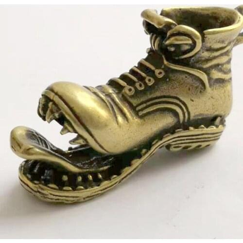 Exquisite Interesting Collectible Decoration Old Brass Carved Broken Shoe Sticking Out the Tongue Statue