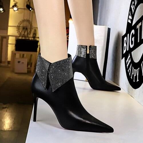 2020 Autumn Winter Women Boots zip High Heels Boots Fashion Sexy Pointed Toe Ankle Boots High Heels Botas Mujer Crystal Booties