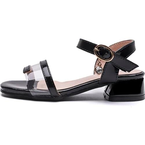 Kids sandals girls fashion Simple summer children shoes patent leather charm in with In-line type transparent sandals Casual