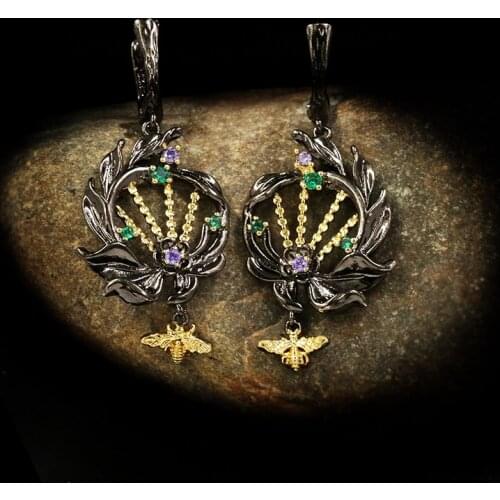 New Elegant Lady 925 Silver Earrings Two-tone Hollow Geometric Lady Earrings Floral Bee Lady Elegant Earrings