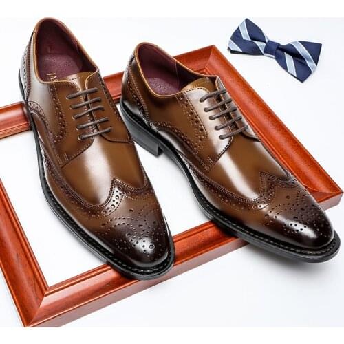New 2021 Men Genuine Leather Brogues Shoes Lace Up Luxury Business Formal Men Oxford Shoes