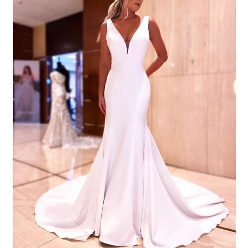 Sexy Long V-Neck Satin Mermaid Wedding Dresses Floor Length White Sweep Train Bridal Gowns with Bow for Women