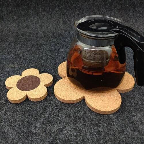 Wooden Flower Shape Coaster Creative Heat Insulation Hot Pot Holder Flower Trivet Mat Table Mat Tea Cup Pad Table Accessories
