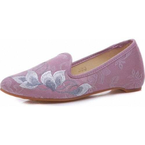 YourSeason Retro Embroidered Ladies Lotus Embroidery Cotton Fabric Flat Shoes Woman Comfortable Soft Sole Slip-On Flats