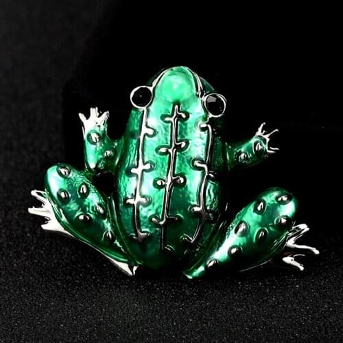 12pcs/lot Wholesale Cute Frog Brooch Men Jewelry Fashion Mens Christmas Hijab Accessories Womens Broches Pins Hats Bijoux