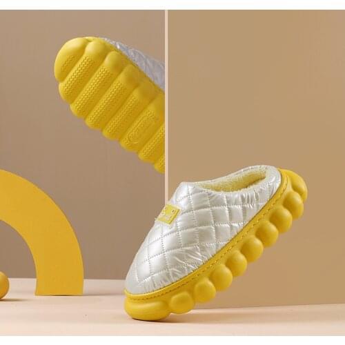 Men Slippers Winter Warm Down Cloth Designer Women Indoor Home Cotton Shoes Man Cool Balls EVA Soft Sole Casual Couple Footwear