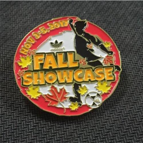 Low Price Football Match Badge Hot Sale Canada Commemorative Badge