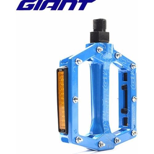 GIANT ORIGINAL MTB Core Pedal MTB Mountain Bike Pedals Aluminium Alloy Bicycle pedal 9/16" Axle Riding Equipment Accessories