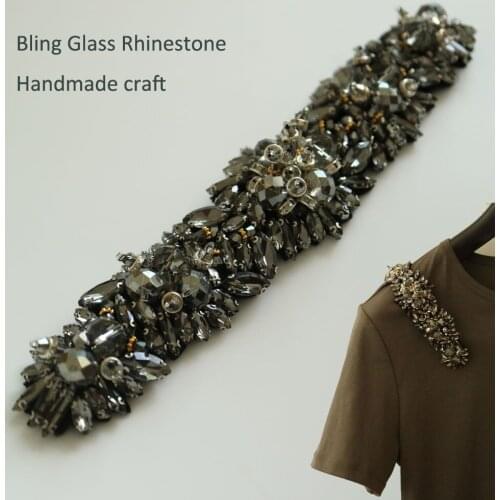 Luxury Glass Rhinestone patches for clothing Elegant DIY beaded Sew on parches appliques for wedding dresses decoration flower