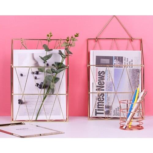 Metal Storage Basket with Triangle Handle Desk Magazine Storage Basket Organizer Wire Basket Home Office Storage Organization