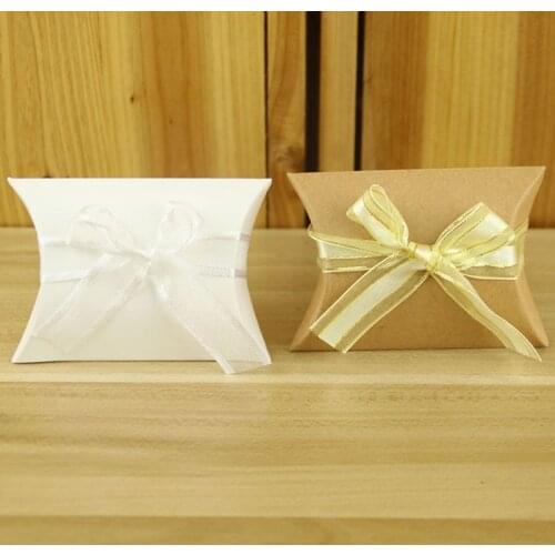 10pcs New Present Pouch Kraft Paper Pillow Candy Box Wedding Favors Gift Candy Boxes Home Party Birthday Supply