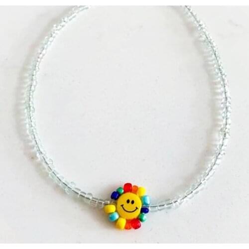 Women Handmade Transparent Bead Necklace Yellow Smiley Flower Pendant Choker Bohemian Charm Neck Accessories Beach ожерелье Gift